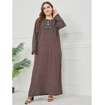 Müslüman Kadınlar Kaftan Abaya Artı Boyutu Nakış Baskı Gevşek Uzun Maxi Elbise Vintage Boho Kaftan İslam Giyim Arap Robe elbise