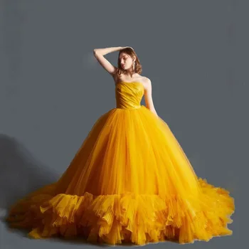 Parlak Sarı düğün elbisesi Straplez Abiye Tren İle Lush Peplum Elbise Tül Balo Gelin Elbise Kadınlar İçin